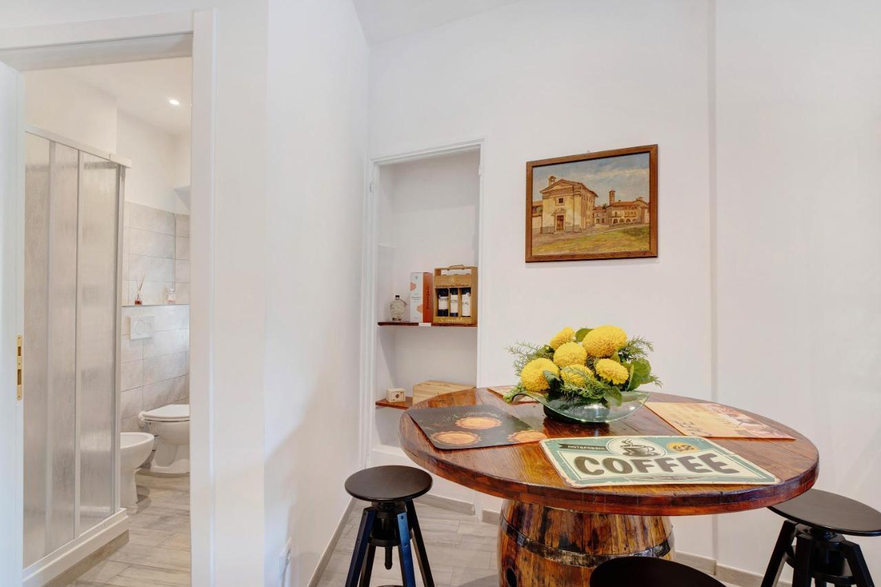 G House Dolceacqua Apartment Bagian luar foto