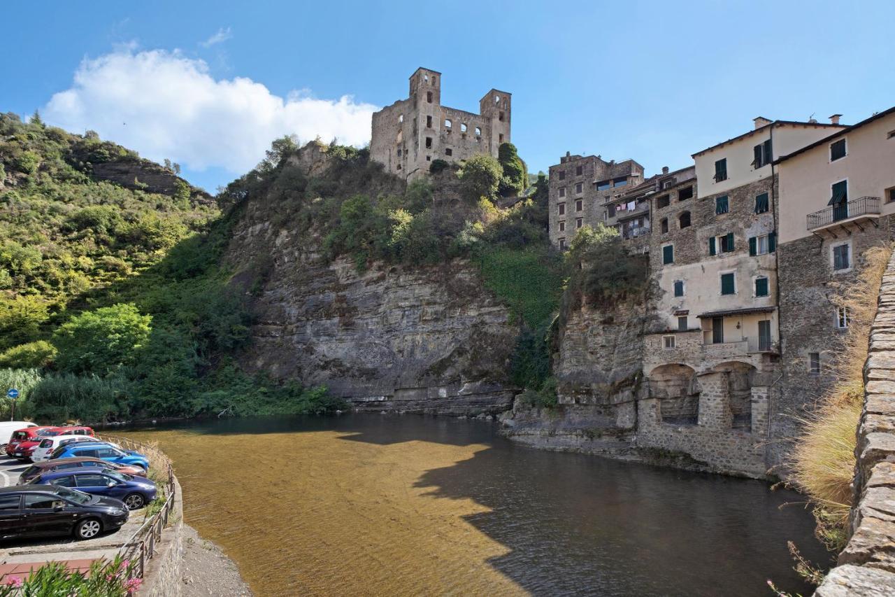 G House Dolceacqua Apartment Bagian luar foto